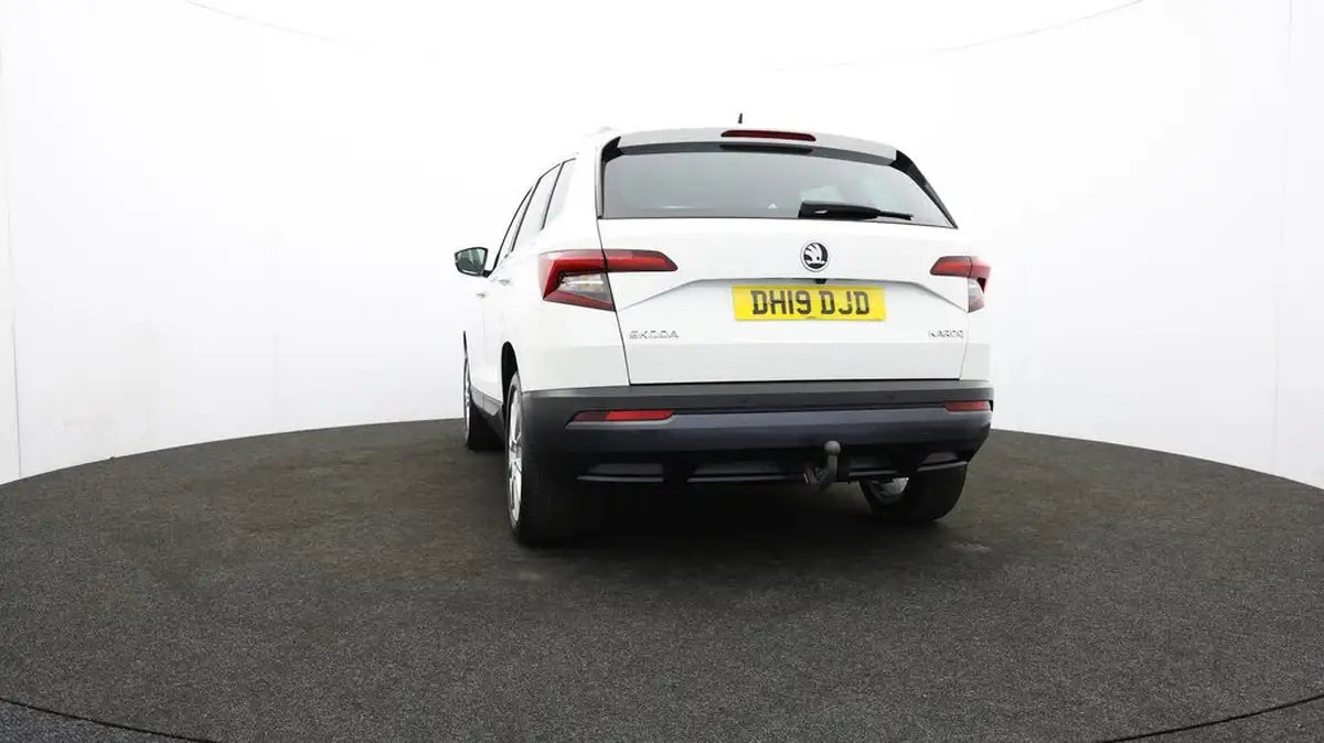 2019-skoda-karoq-16tdi-se-l-dsg-big-9