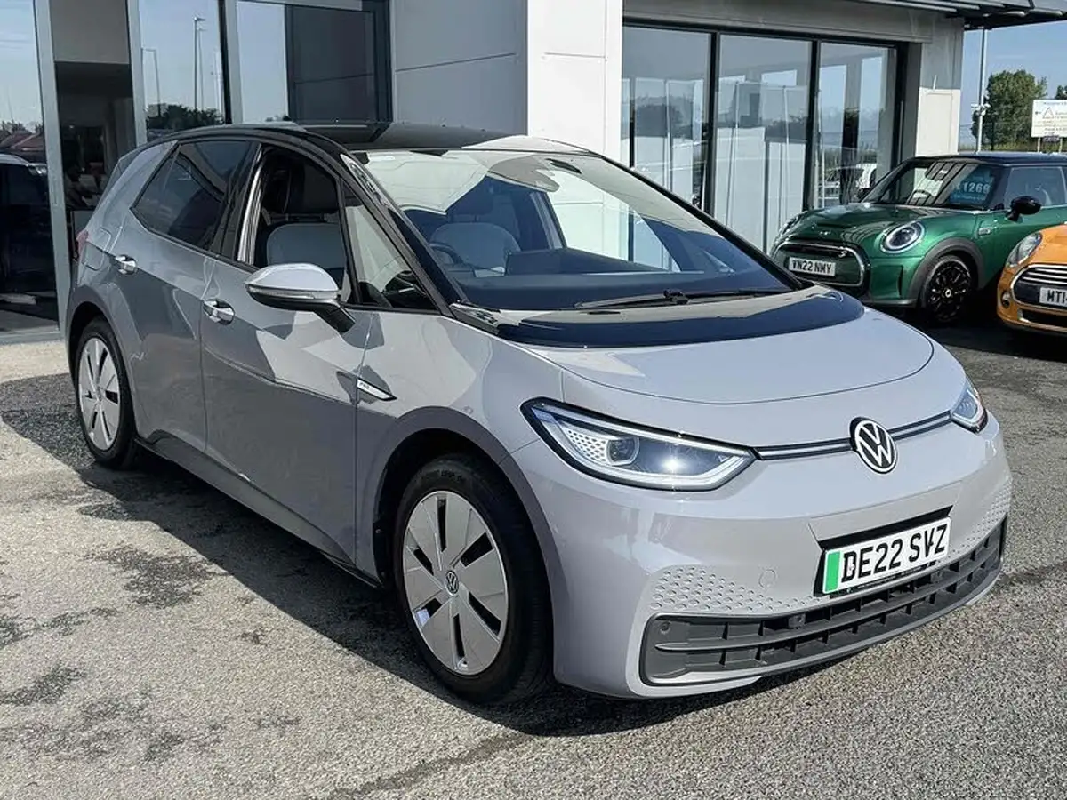 2022-volkswagen-id3-e-family-204ps-performance-big-44