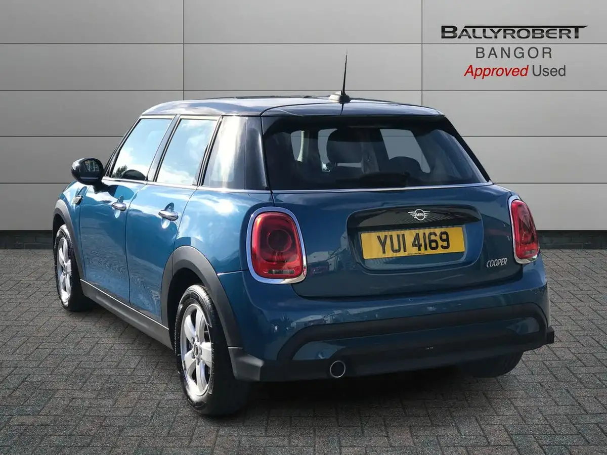 2022-mini-cooper-15-cooper-classic-hatchback-5d-auto-big-1