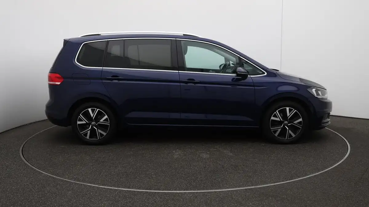 2020-volkswagen-touran-15-tsi-sel-dsg-big-43