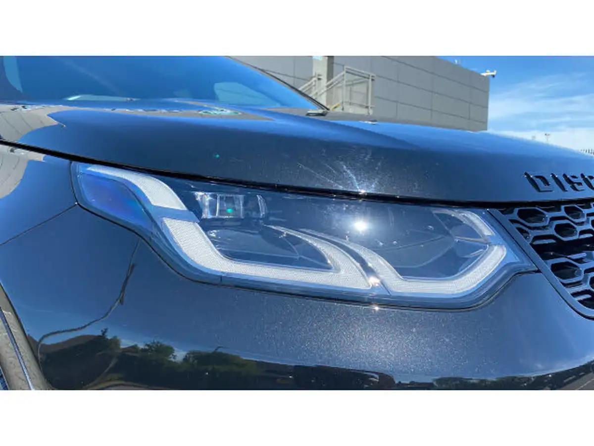 2022-land-rover-discovery-sport-big-16