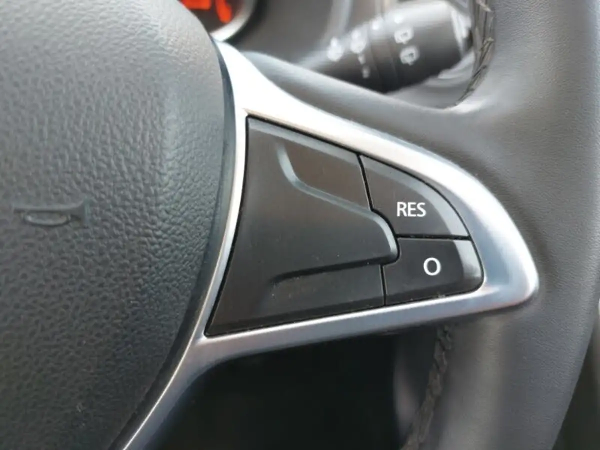 2019-dacia-sandero-stepway-09-tce-comfort-big-15