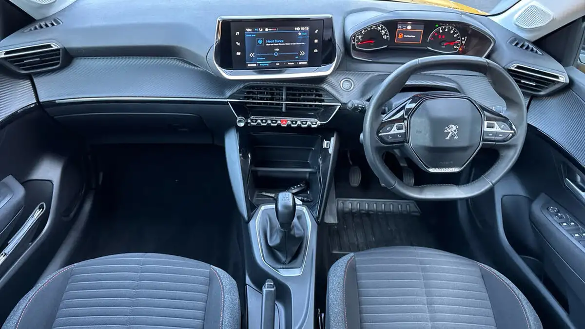 2022-peugeot-208-12-puretech-active-premium-75bhp-big-4