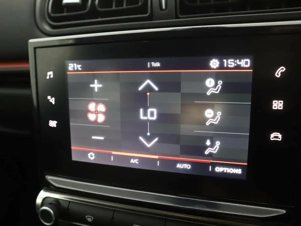 2022-citroen-c3-12-puretech-c-series-big-18