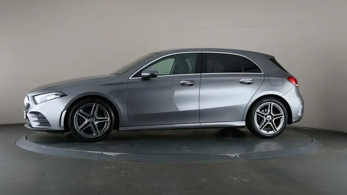 2021-mercedes-benz-a-class-13-a180-amg-line-hatchback-5d-7g-dct-big-39