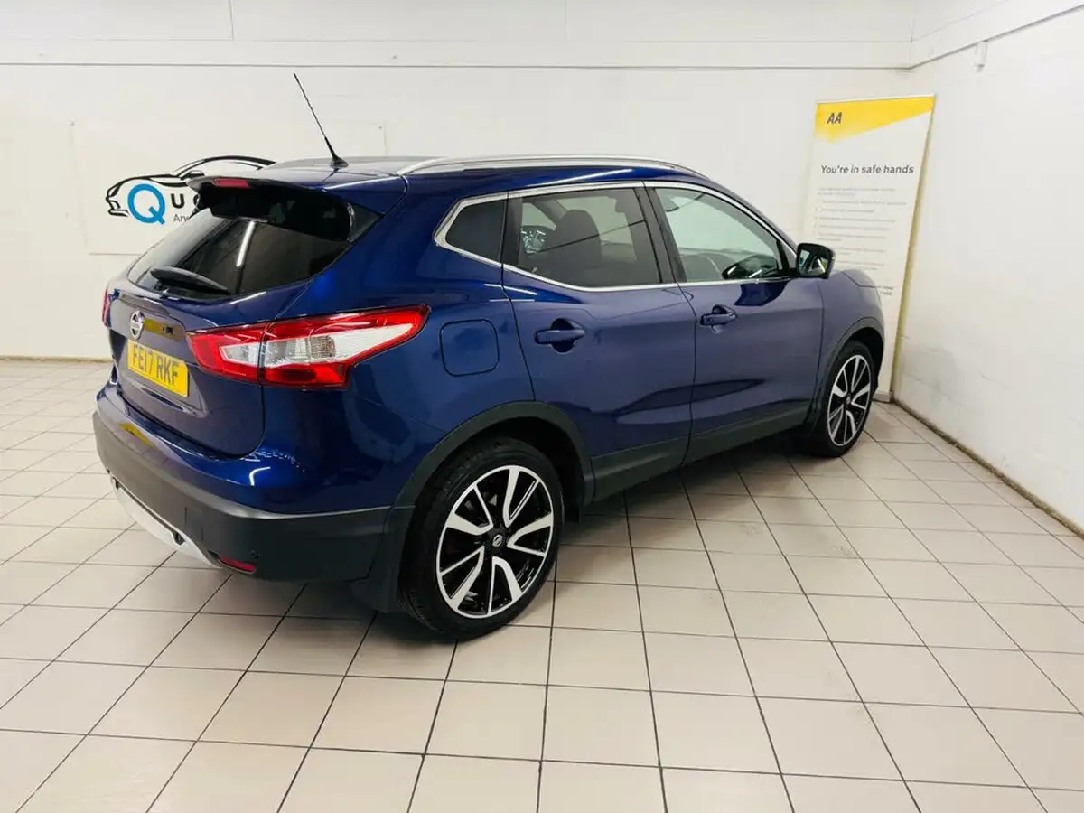 2017-nissan-qashqai-12-dig-t-tekna-big-37