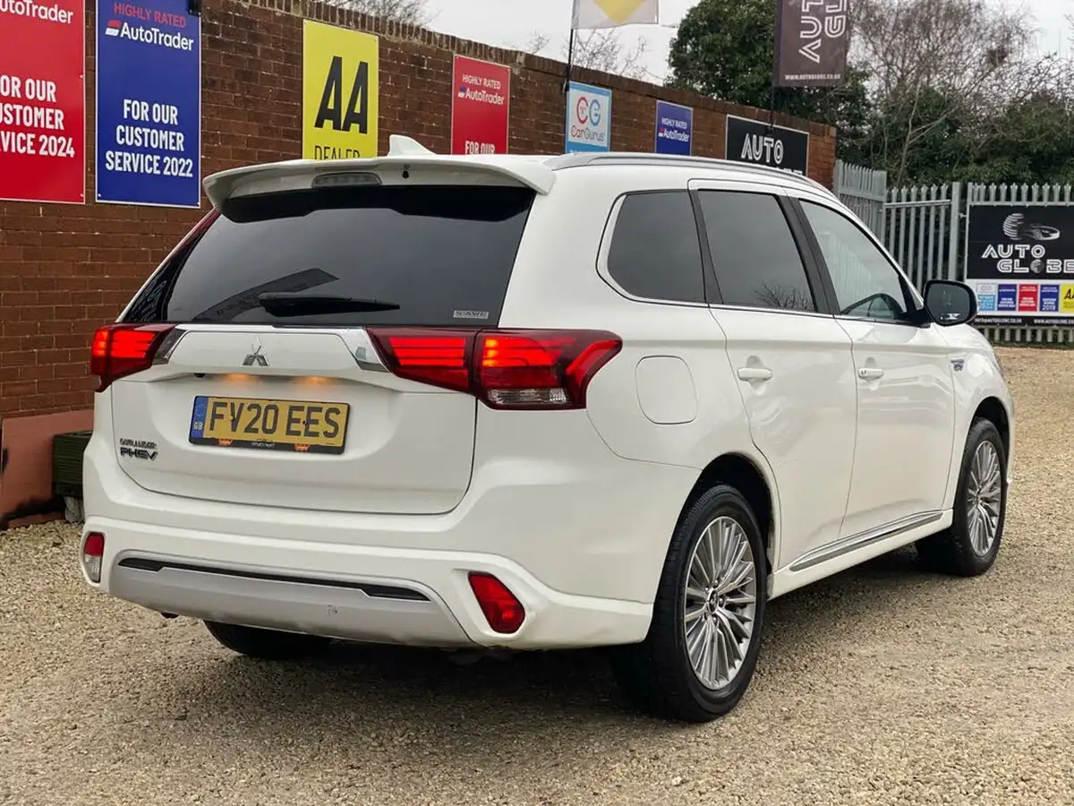2020-mitsubishi-outlander-24-reflex-plus-commercial-big-4