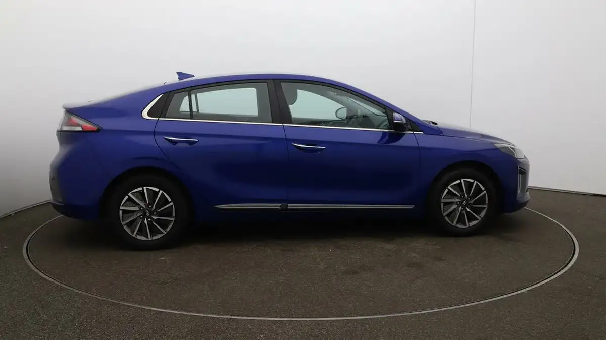 2022-hyundai-ioniq-e-premium-electric-big-49
