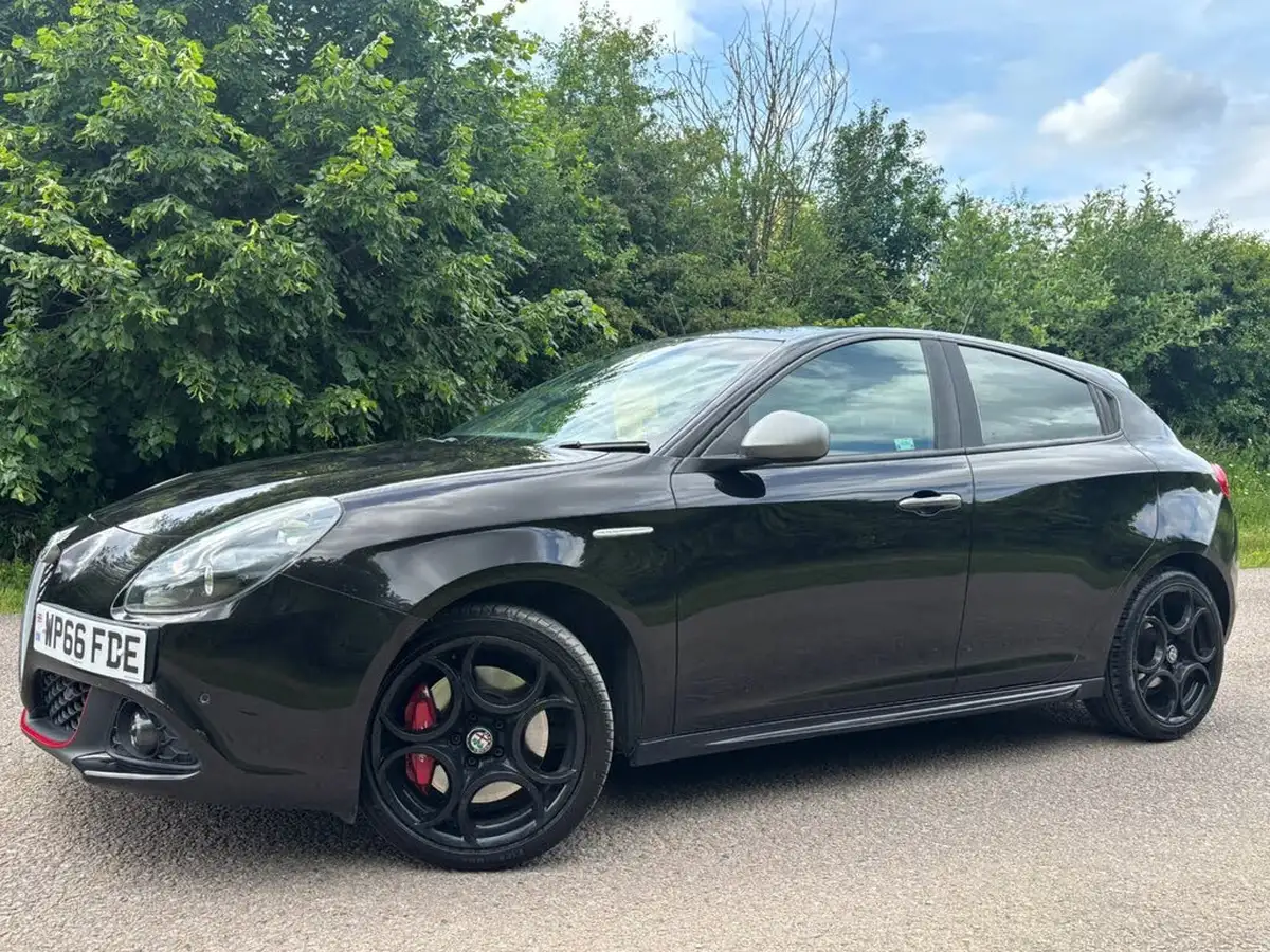 2016-alfa-romeo-giulietta-20jtdm-2-speciale-175bhp-alfa-tct-big-7