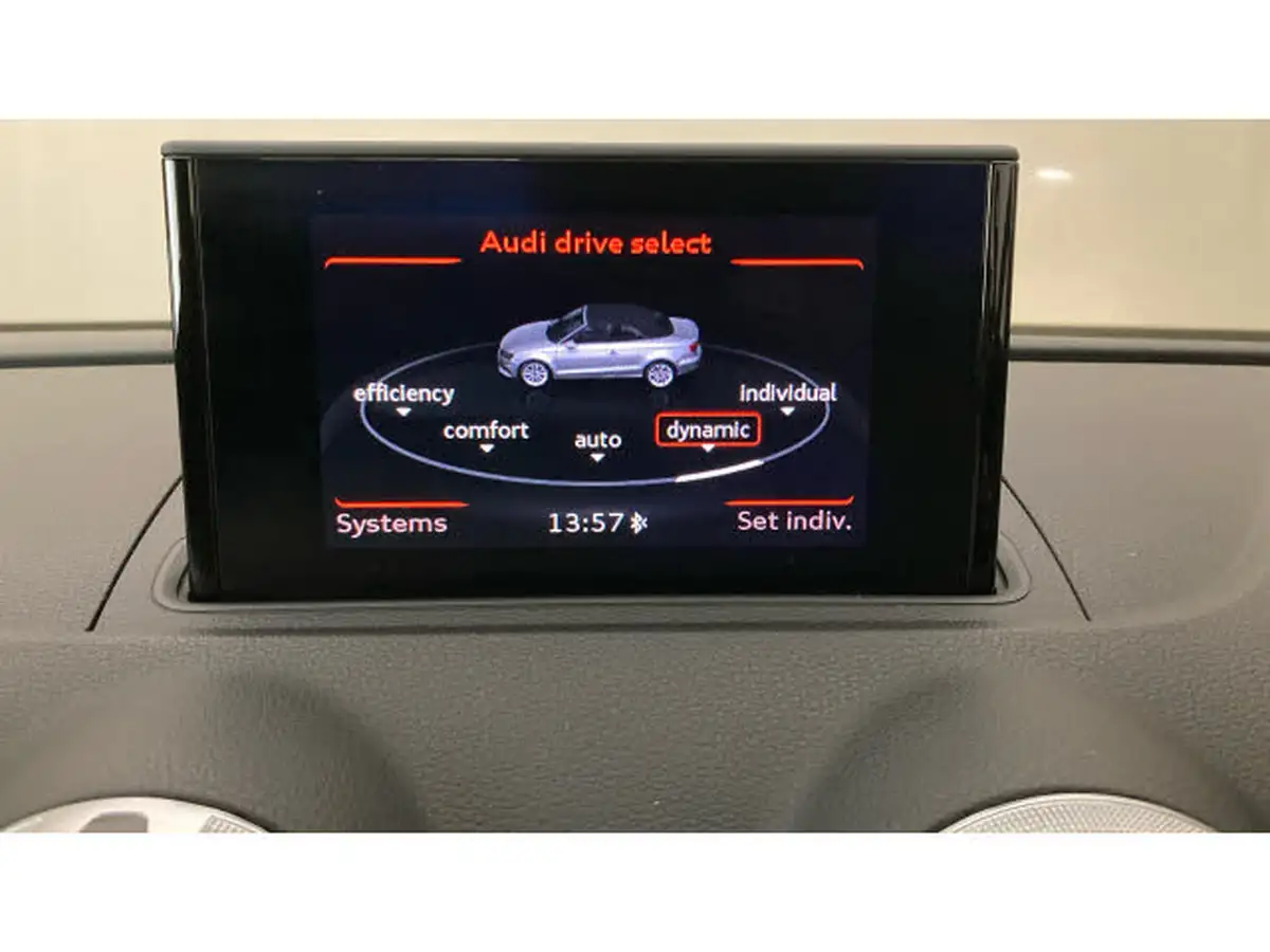2015-audi-s3-20-cabriolet-2d-s-tronic-big-11