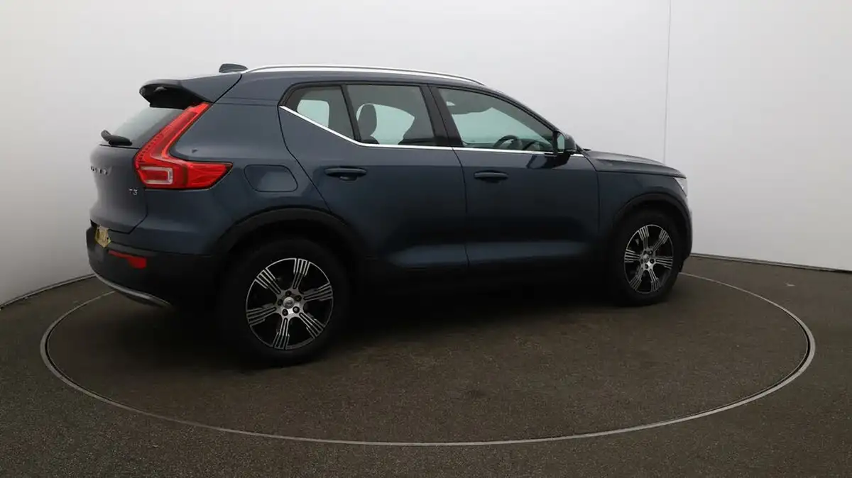 2021-volvo-xc40-15-t3-inscription-161bhp-auto-big-51