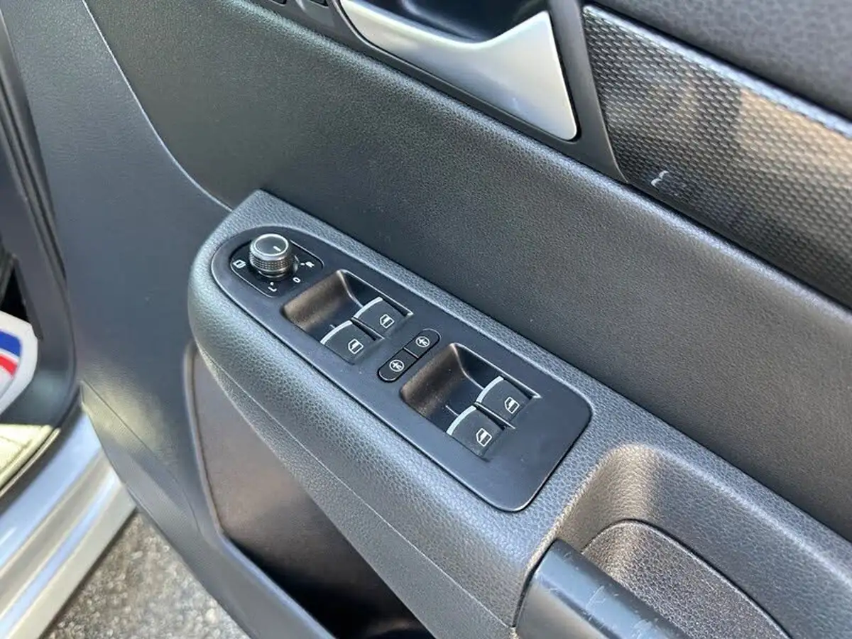 2015-seat-alhambra-20tdi-style-advanced-150ps-ecomotive-big-46