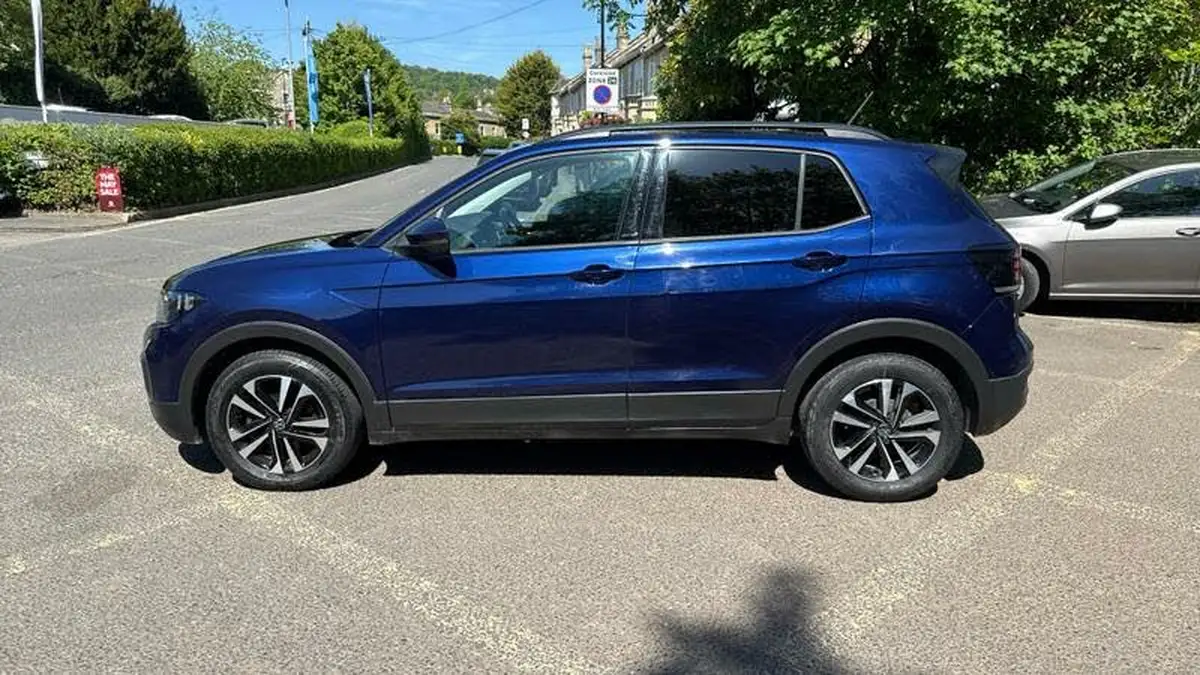 2021-volkswagen-t-cross-10-tsi-active-95ps-big-26