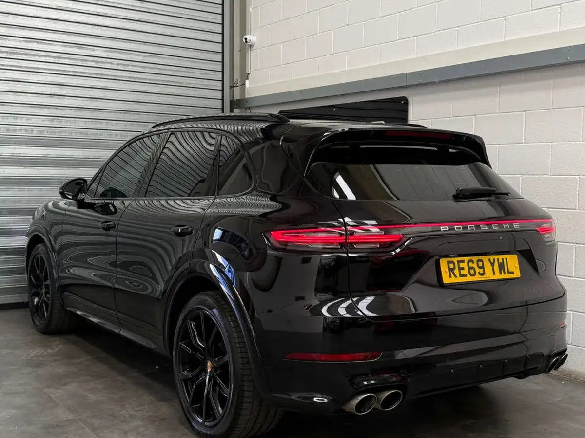 2020-porsche-cayenne-30-v6-s-big-7