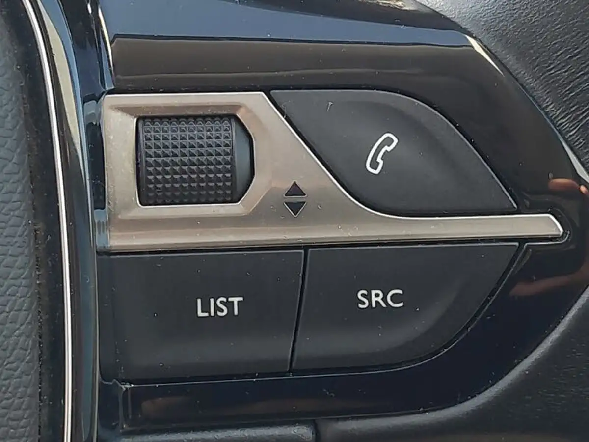 2019-peugeot-5008-suv-15-bluehdi-allure-big-13