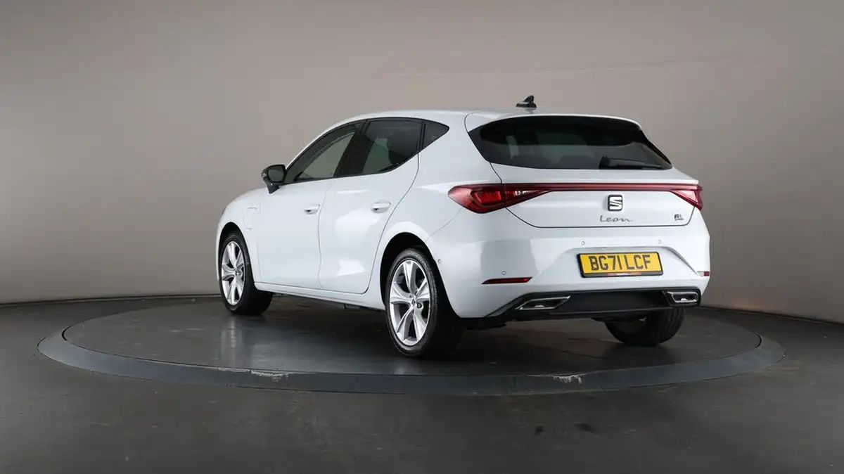 2021-seat-leon-14-e-hybrid-fr-hatchback-big-68