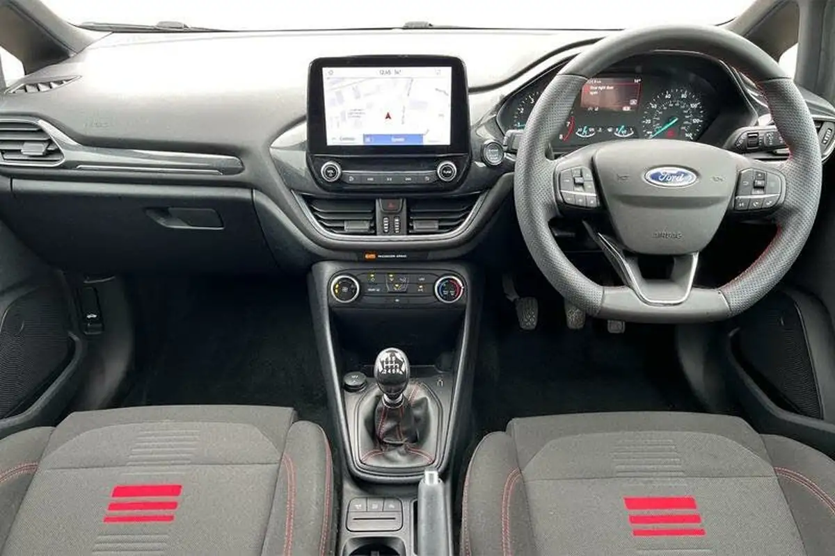 2022-ford-fiesta-10t-st-line-100ps-5d-big-9