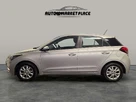 2017-hyundai-i20-12-se-hatchback-5d-small-8