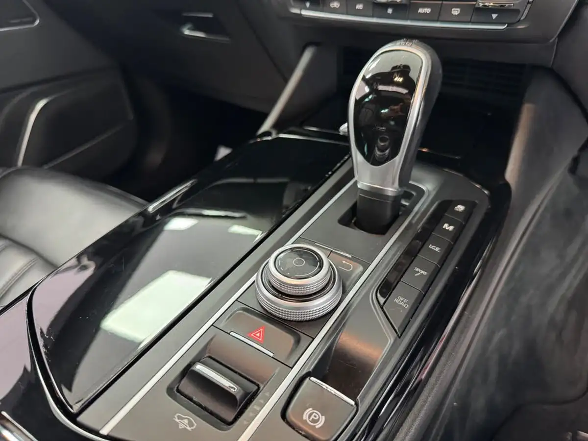 2018-maserati-levante-30-s-gransport-nerissimo-pack-ss-big-40