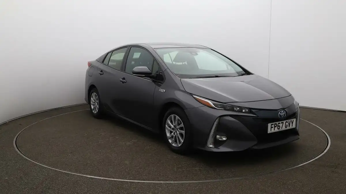 2017-toyota-prius-18-vvt-i-excel-plug-in-big-42