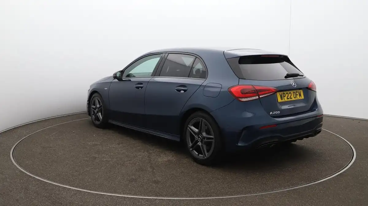 2022-mercedes-benz-a-class-13-a200-amg-line-edition-executive-hatchback-5d-big-64
