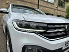 2022-volkswagen-t-cross-10-tsi-sel-small-14