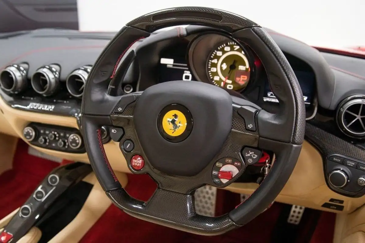 2016-ferrari-f12berlinetta-62-big-38