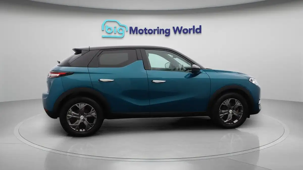 2022-ds-ds-3-crossback-e-tense-bastille-big-8