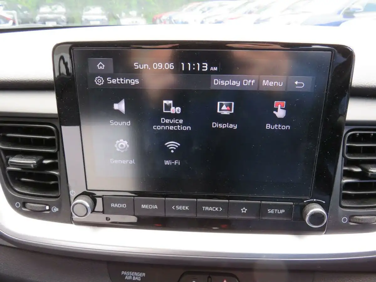 2020-kia-stonic-10-t-gdi-2-99bhp-big-15