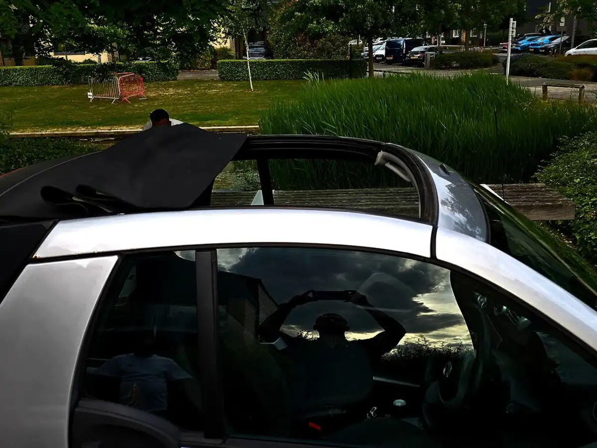 2013-smart-fortwo-10-passion-71bhp-cabriolet-big-12