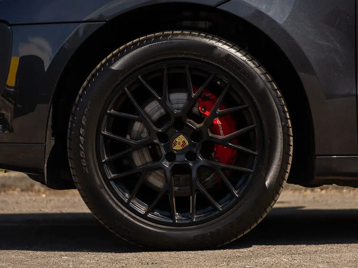 2021-porsche-macan-29-v6-gts-380ps-big-16