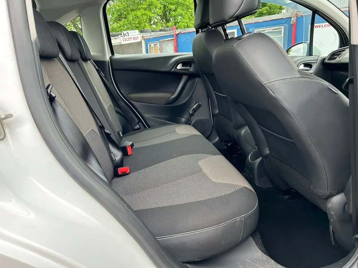2013-citroen-c3-14hdi-vtr-big-8