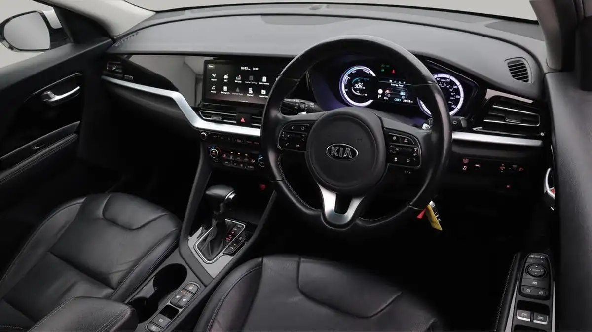 2019-kia-niro-16-gdi-3-156kwh-big-9