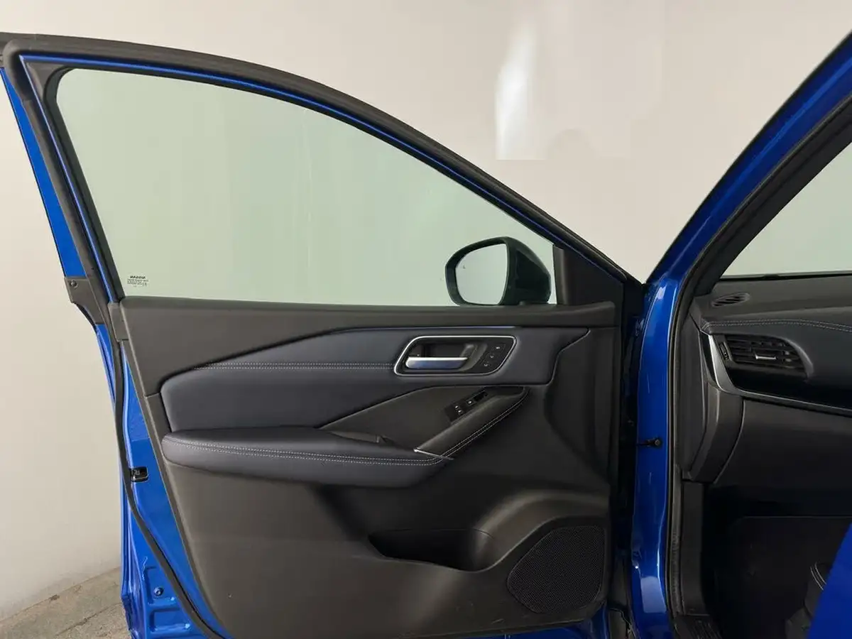2021-nissan-qashqai-13-dig-t-tekna-xtronic-big-23