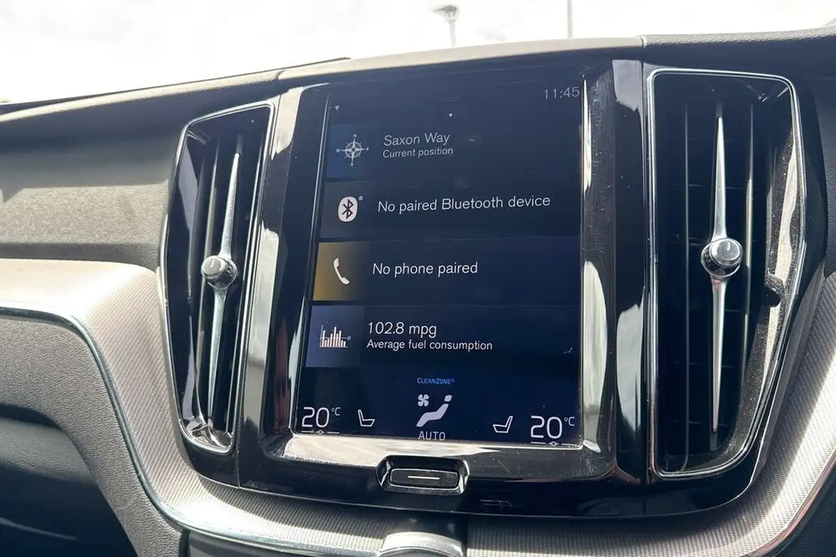 2020-volvo-xc60-20td-b4-r-design-awd-big-20