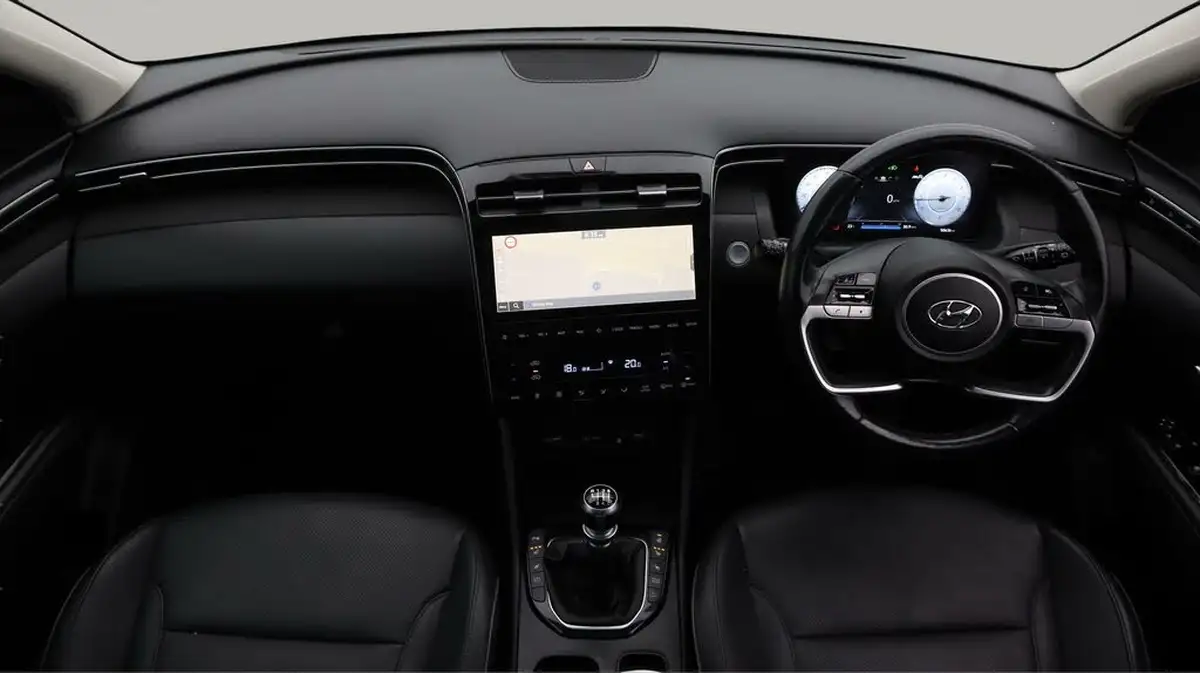 2022-hyundai-tucson-16-t-gdi-ultimate-150ps-big-13