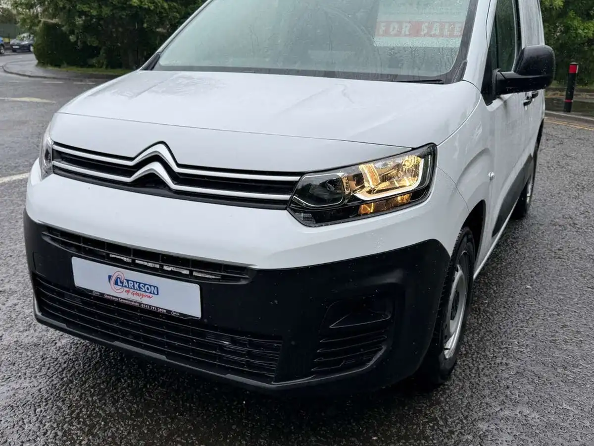 2023-citroen-berlingo-15-bluehdi-1000-enterprise-edition-100pseu6d-big-9