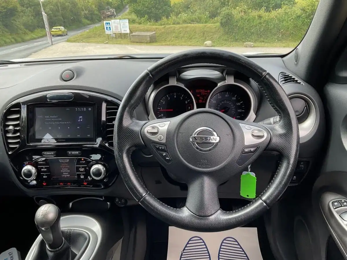 2013-nissan-juke-16-acenta-ss-big-33