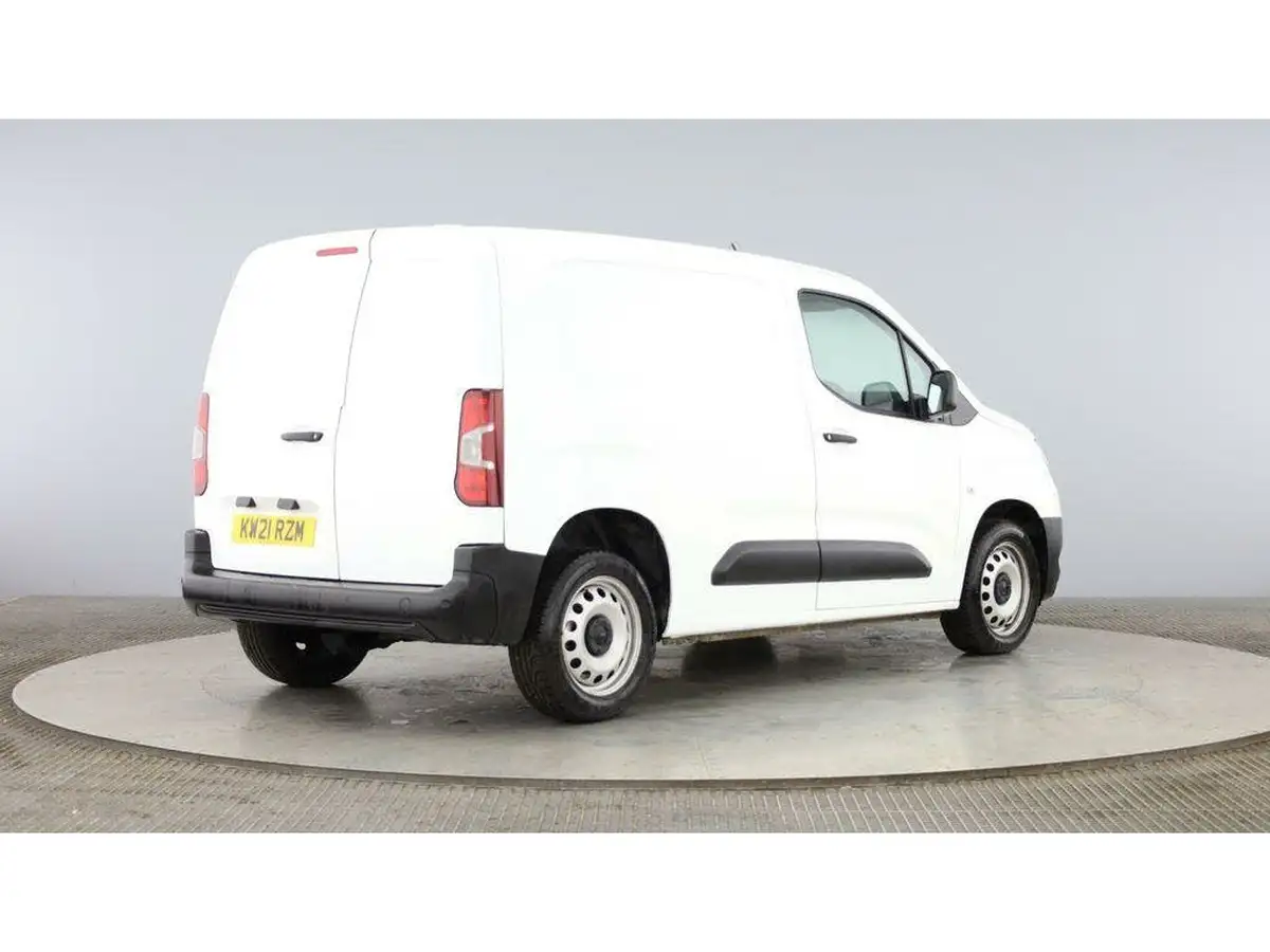 2021-vauxhall-combo-15cdti-dynamic-2300-100pseu6dt-l1h1-panel-big-7