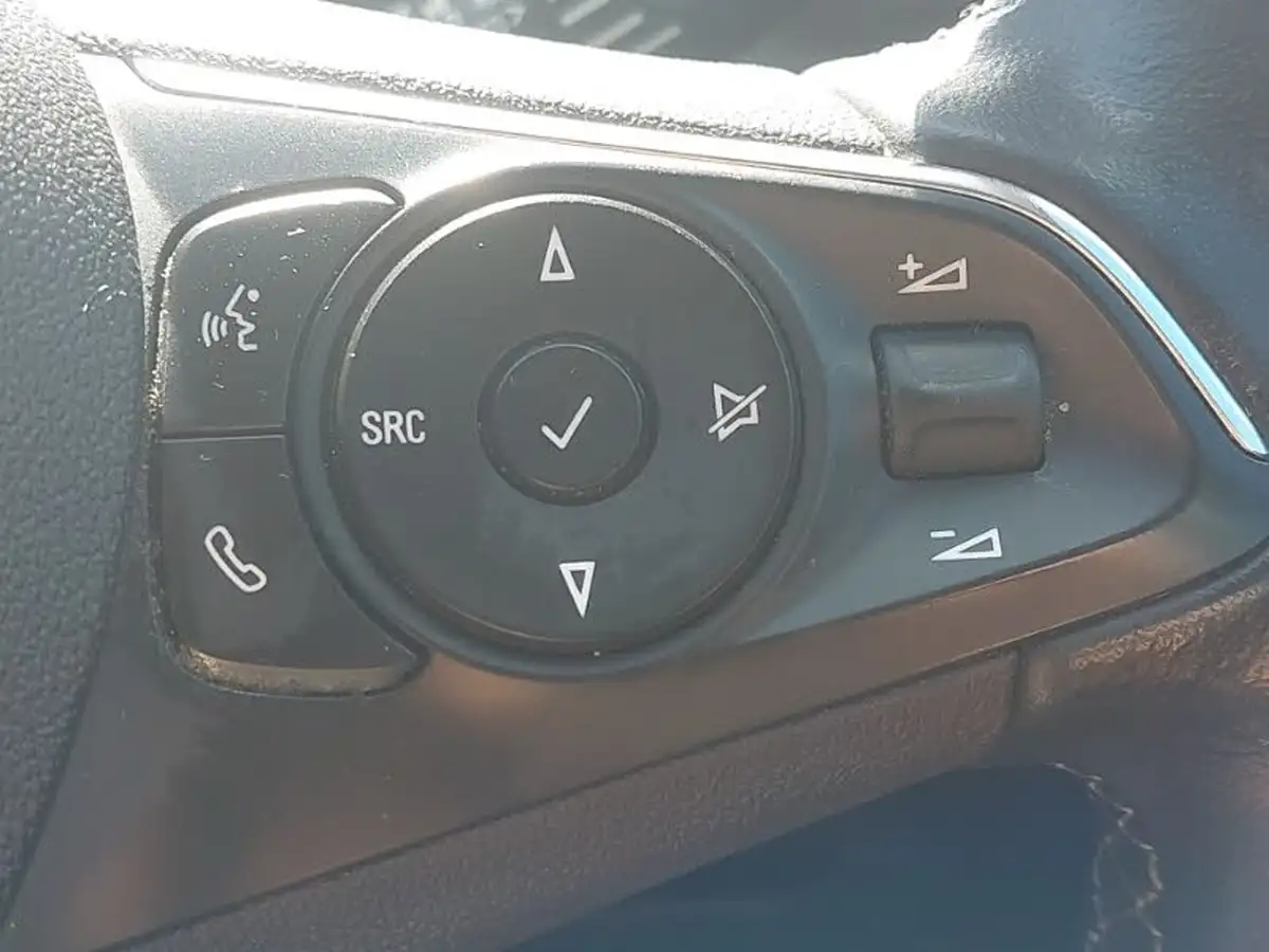 2021-vauxhall-grandland-x-12-griffin-big-13