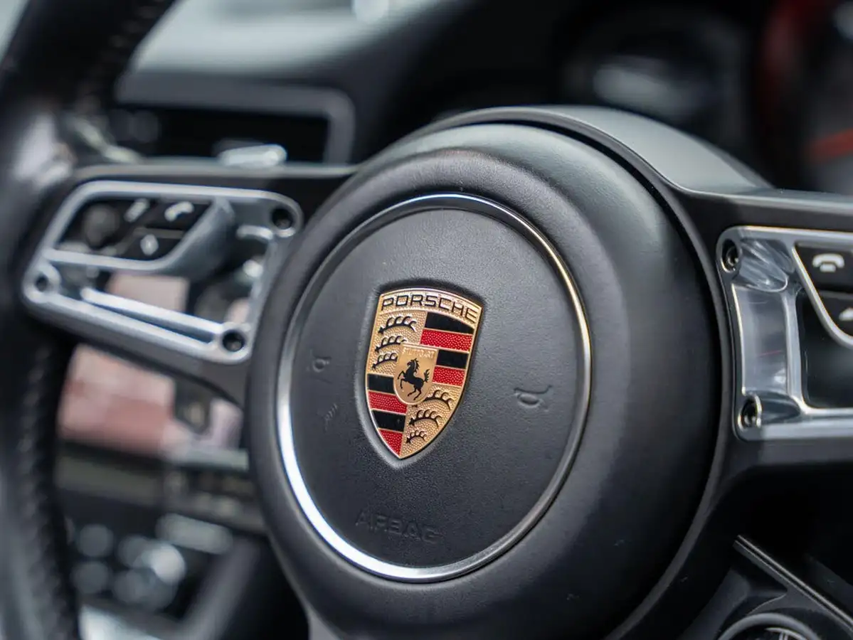 2016-porsche-911-30-carrera-s-cabriolet-pdk-big-35