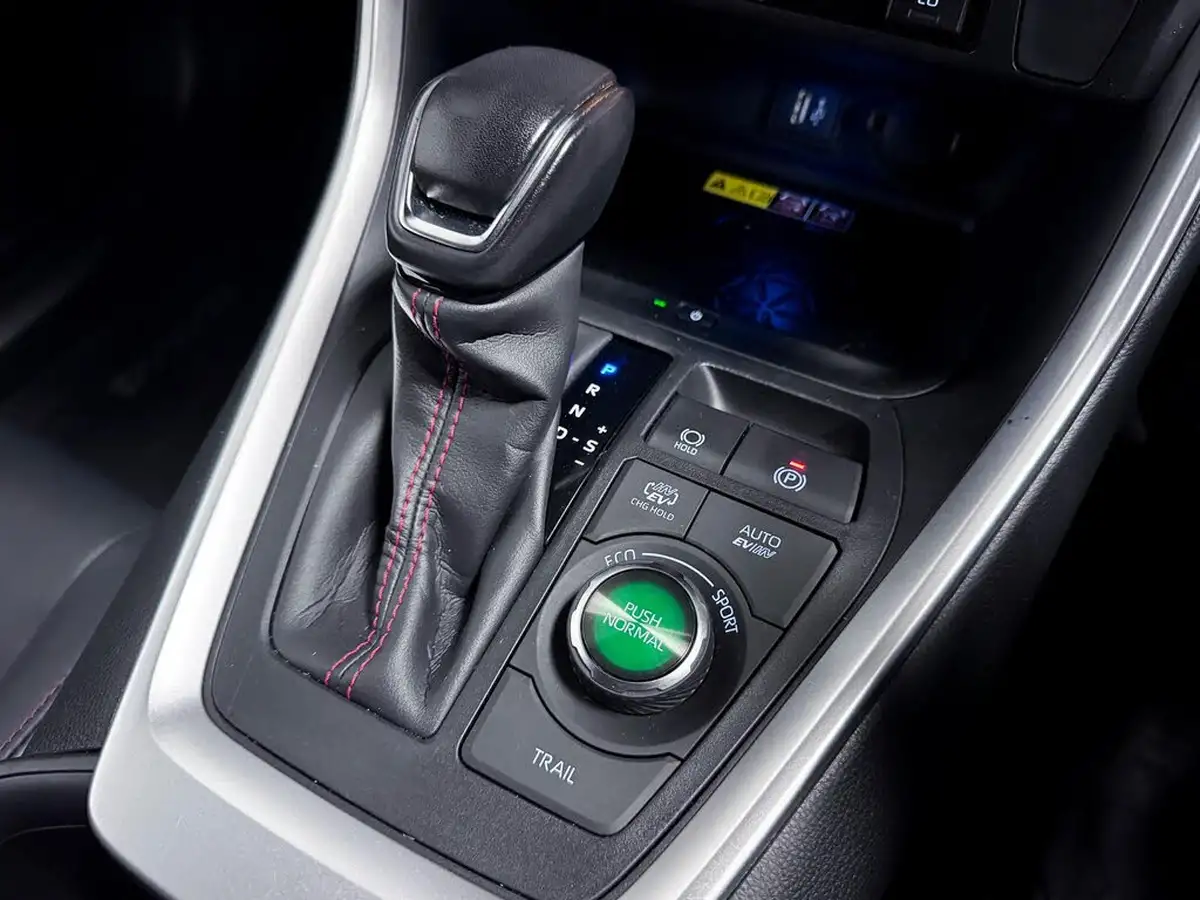 2023-toyota-rav4-25-vvt-i-dynamic-302bhp-plug-in-big-30