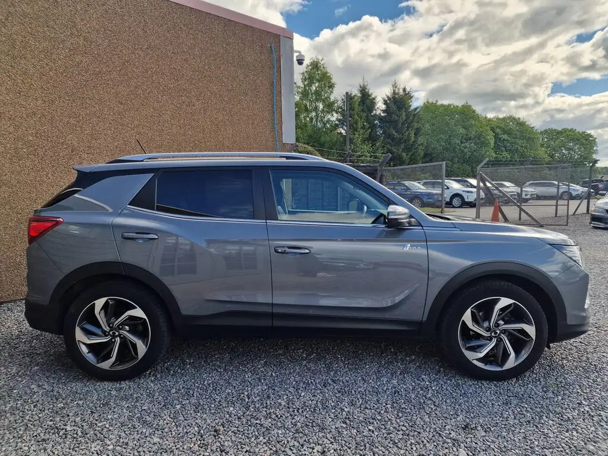 2023-kgm-ssangyong-korando-15-ultimate-big-9