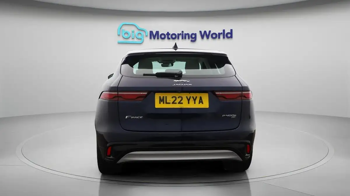 2022-jaguar-f-pace-20-p400e-s-big-6