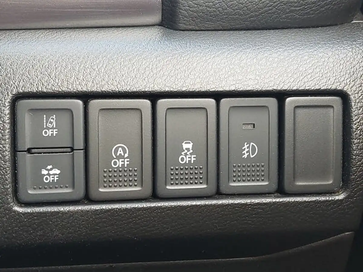 2022-suzuki-vitara-14-boosterjet-sz-t-big-18
