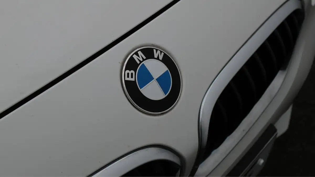 2018-bmw-1-series-15-118i-se-5d-big-22