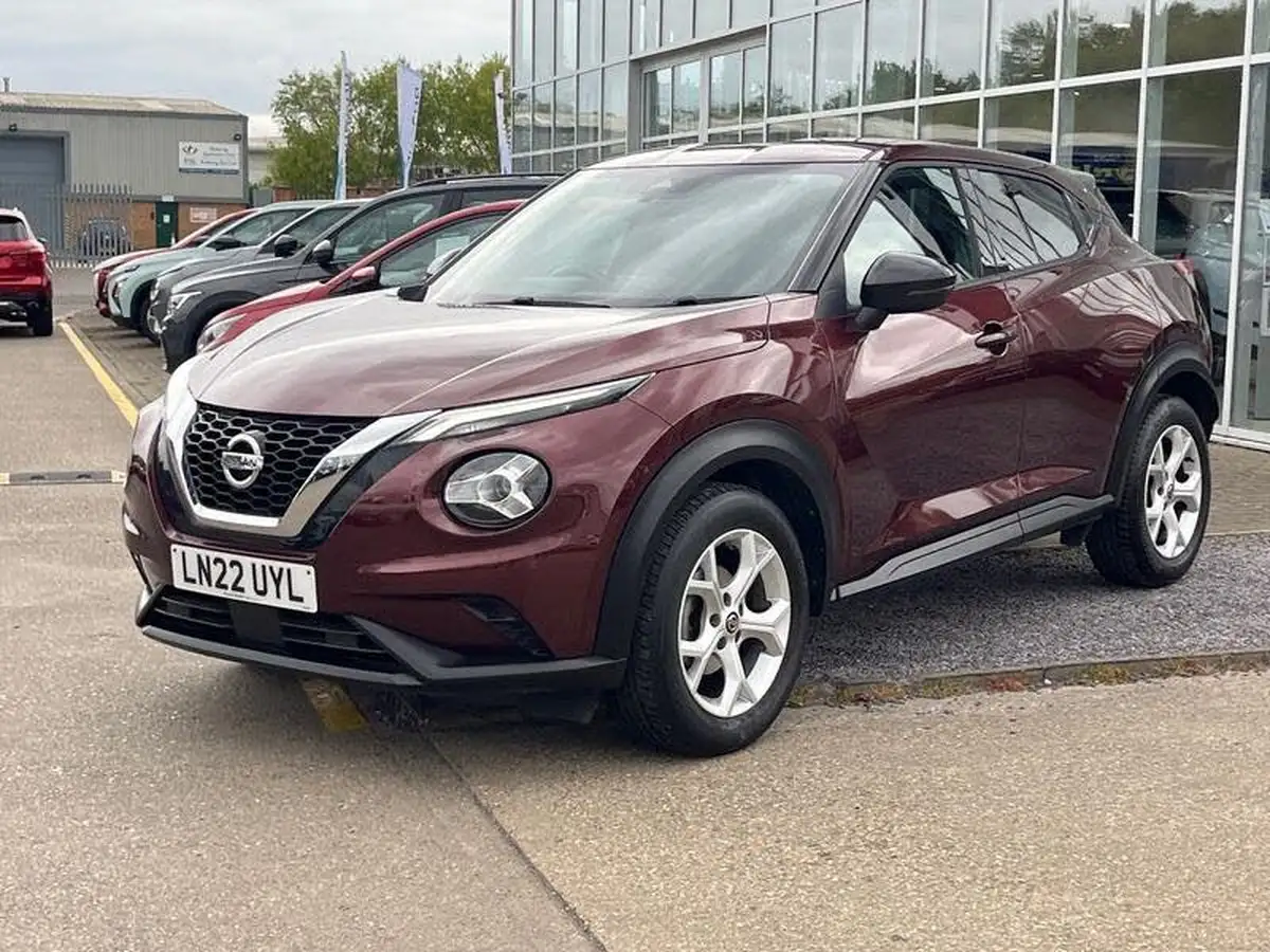 2022-nissan-juke-10-dig-t-n-connecta-big-6