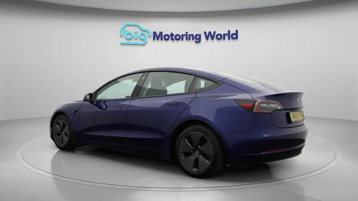 2021-tesla-model-3-e-standard-plus-big-5