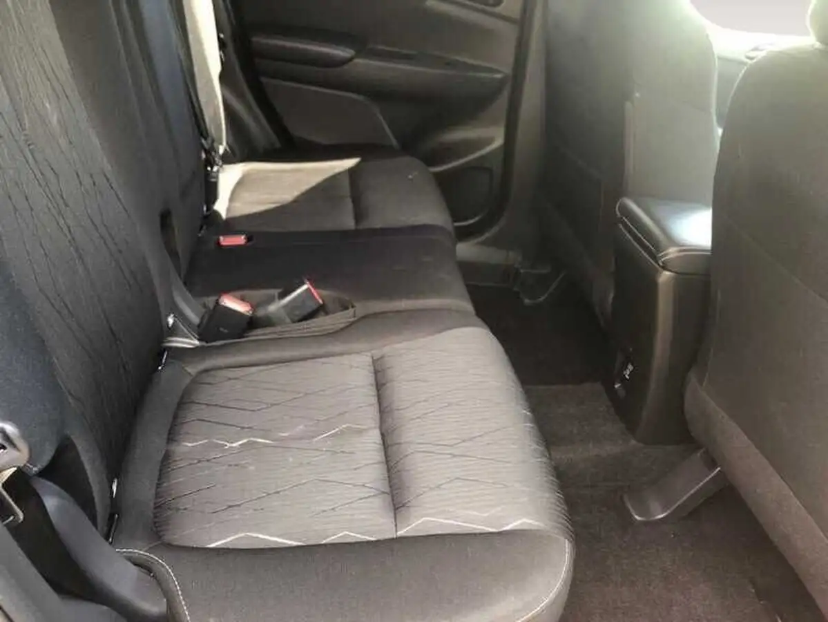 2018-mitsubishi-eclipse-cross-15-3-big-5