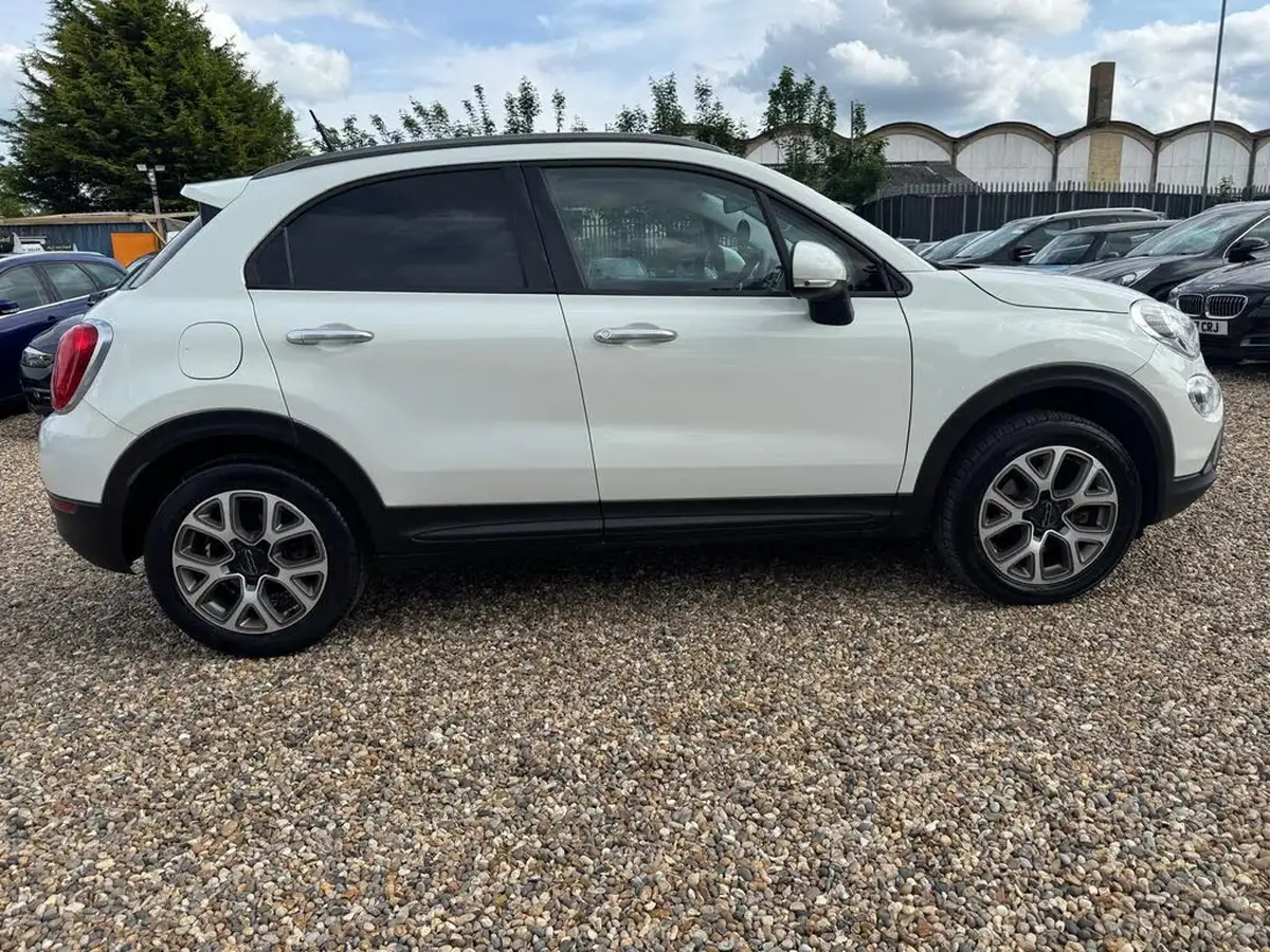 2016-fiat-500x-14-multiair-cross-140bhp-ddct-big-46